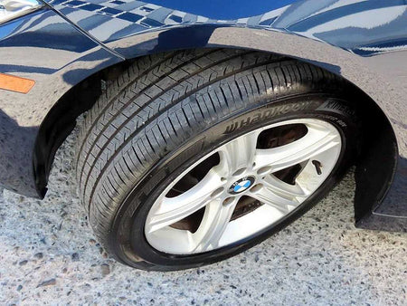 BMW 3-Series — photo 19