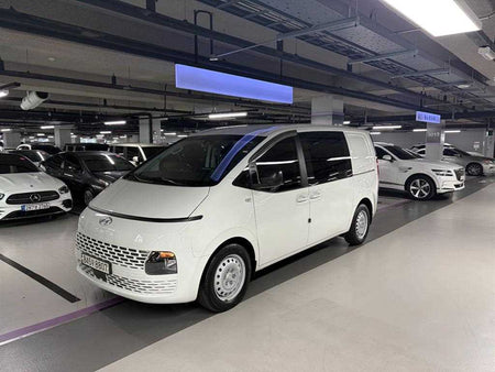 Hyundai Staria — photo 02