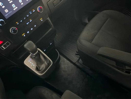 Hyundai Staria — photo 14