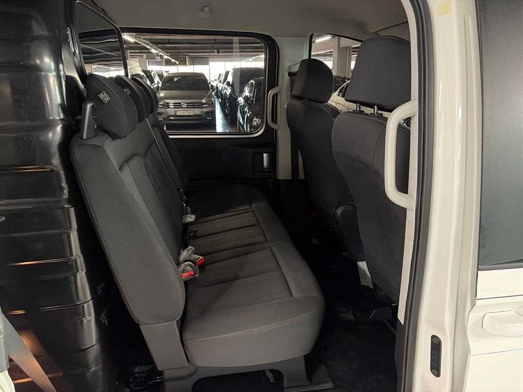 Hyundai Staria — photo 17