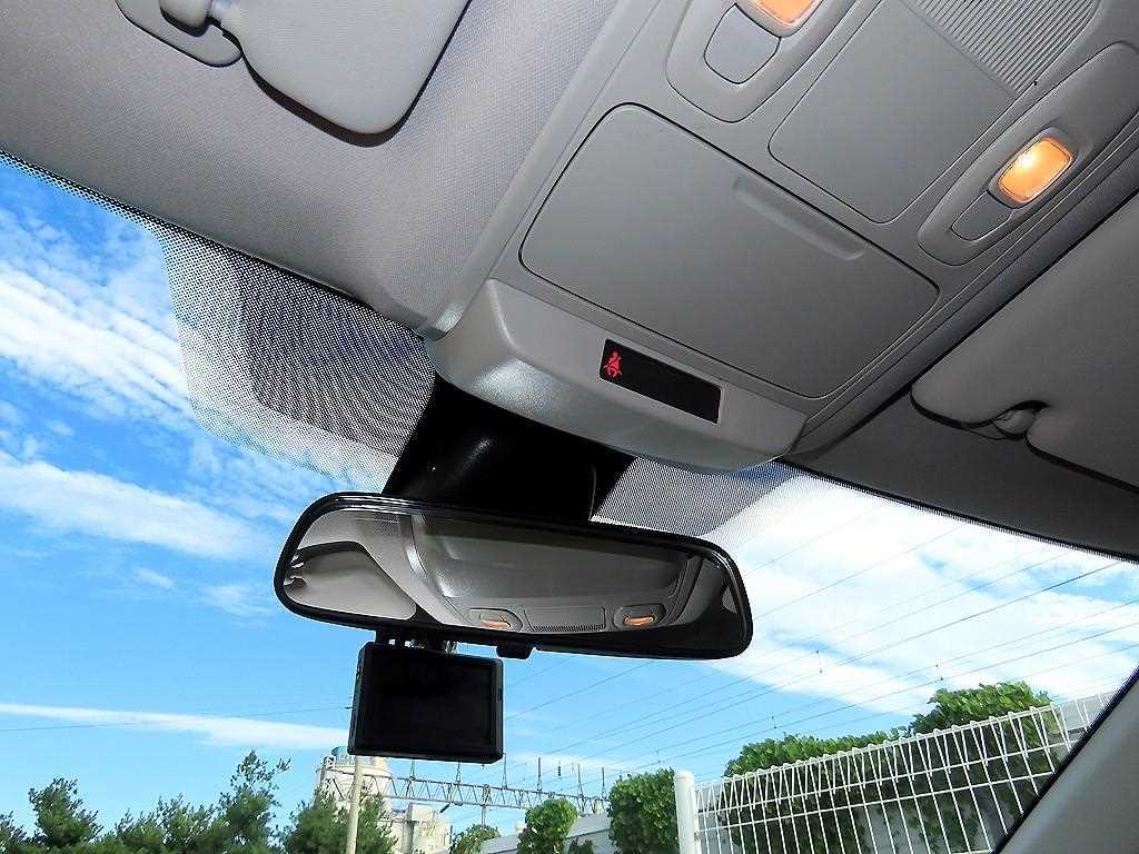 RENAULT SM6 — photo 13