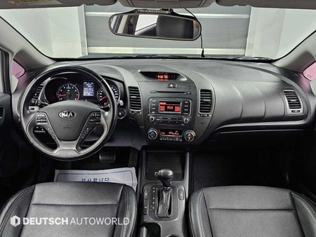 Kia K3 — photo 07