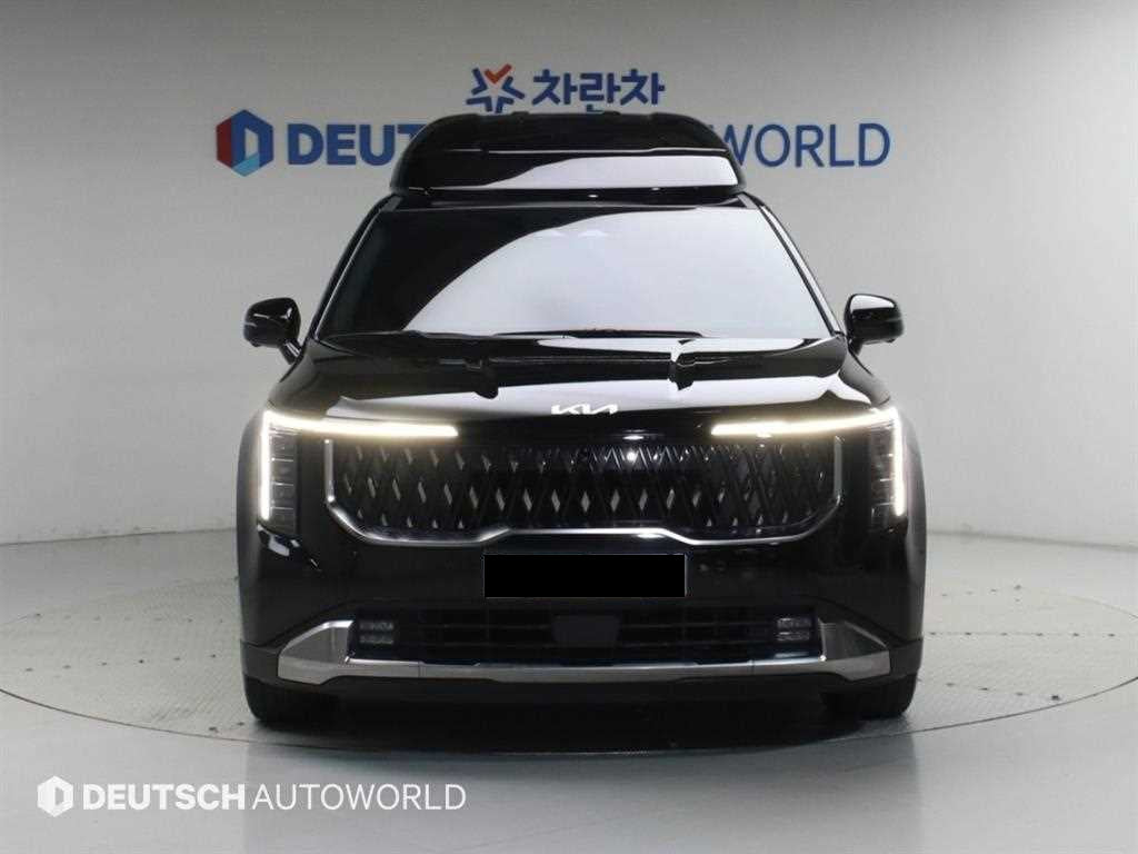 Kia Carnival — photo 03