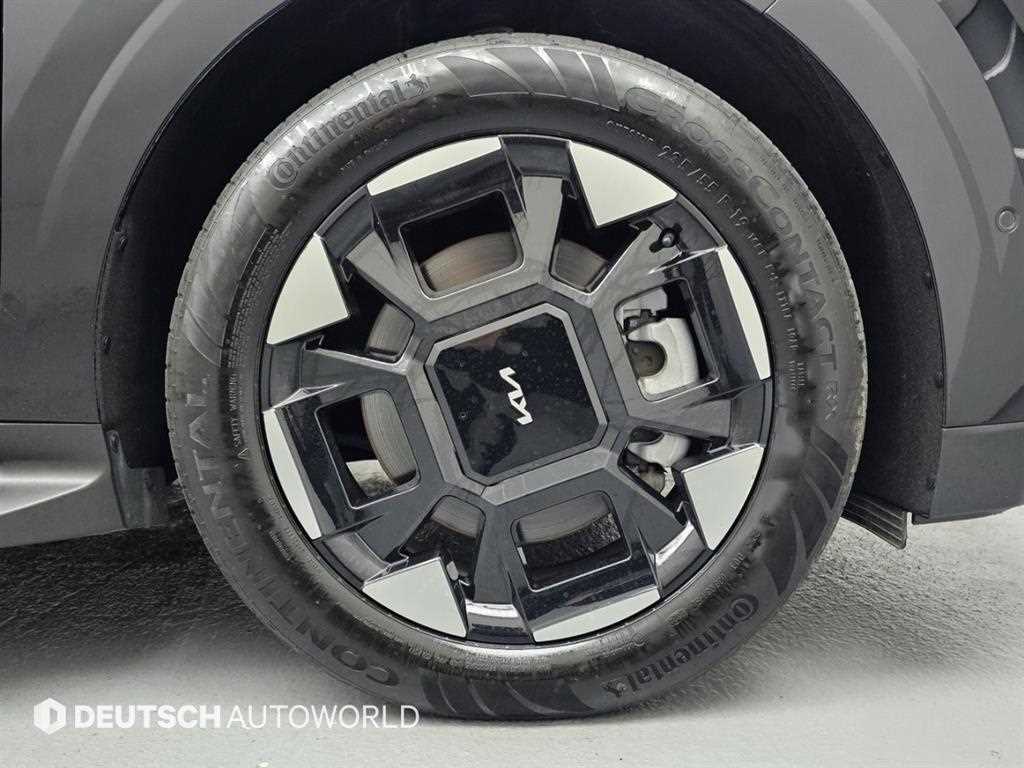 Kia Carnival — photo 05