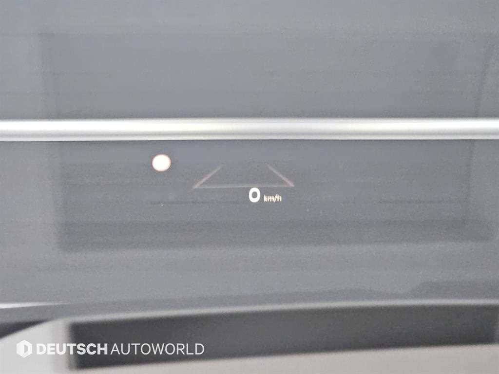 Kia Carnival — photo 17
