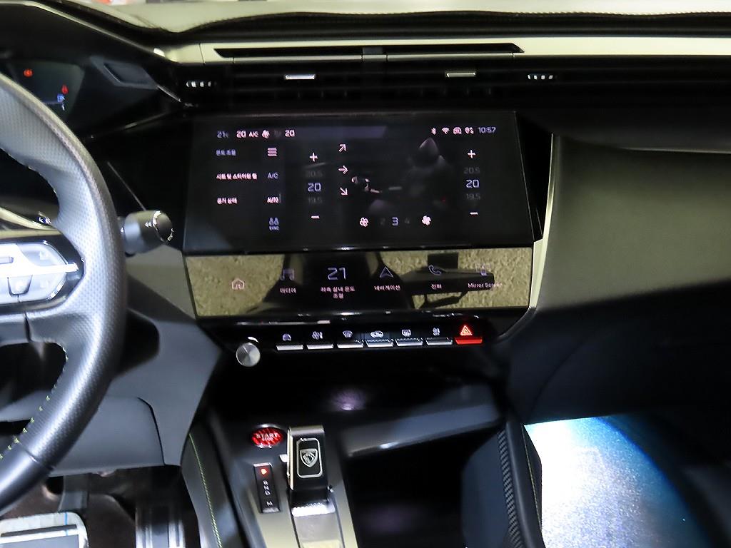 Peugeot 408 — photo 11