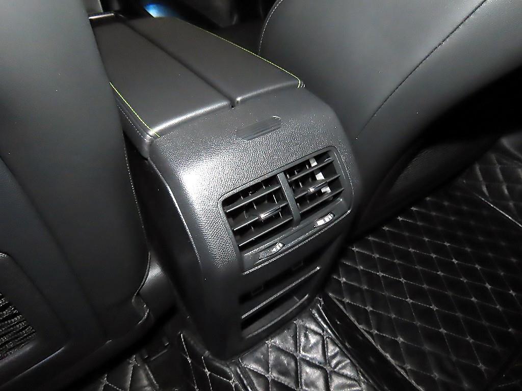 Peugeot 408 — photo 15
