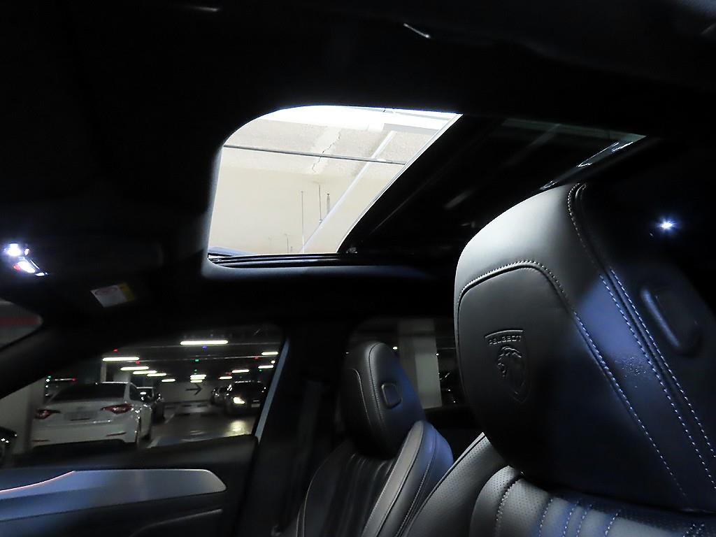 Peugeot 408 — photo 16