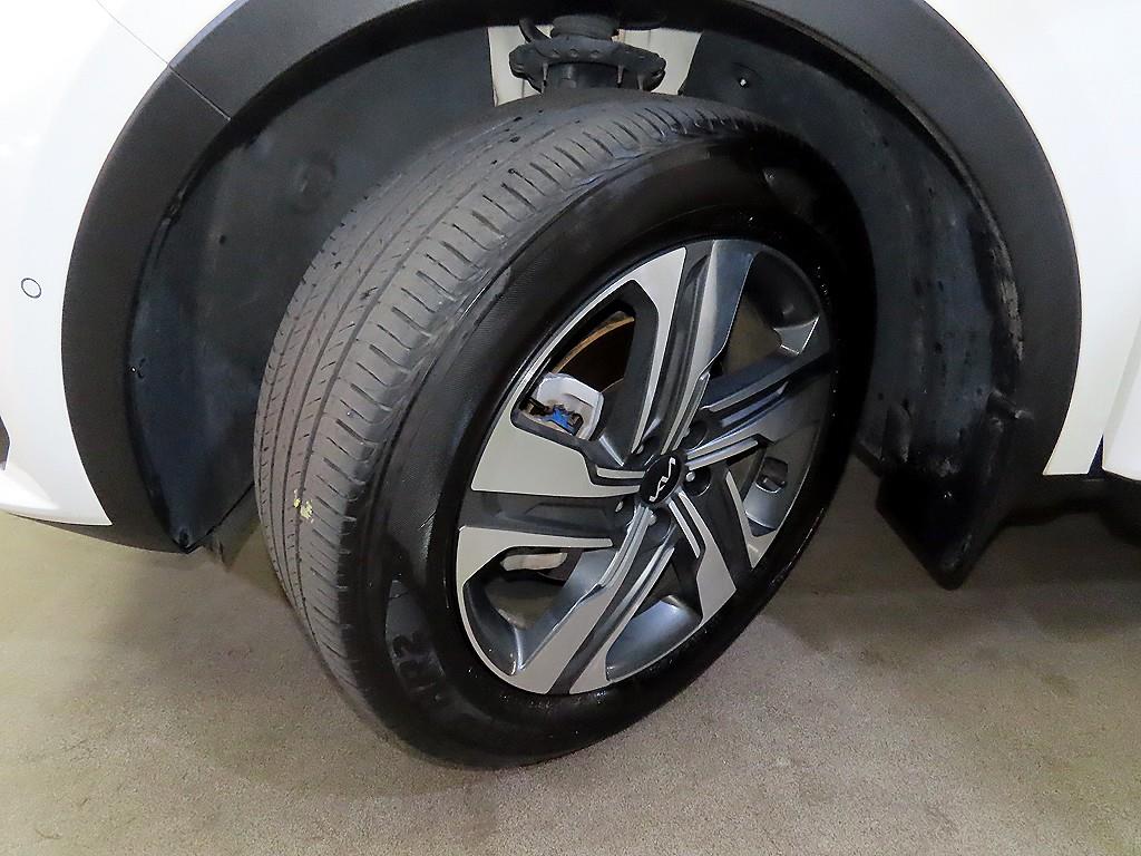 Kia Sorento — photo 20