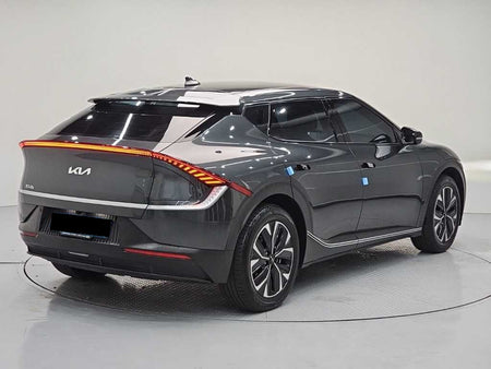 Kia EV6 — photo 04