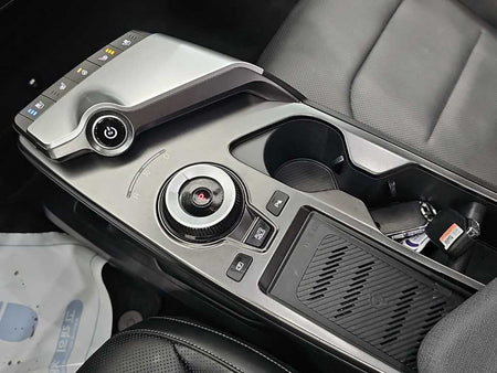 Kia EV6 — photo 08