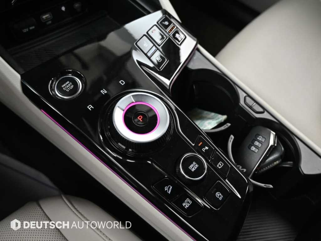 Kia Sportage — photo 09