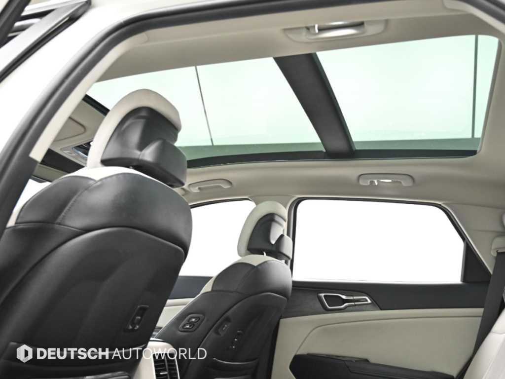 Kia Sportage — photo 18