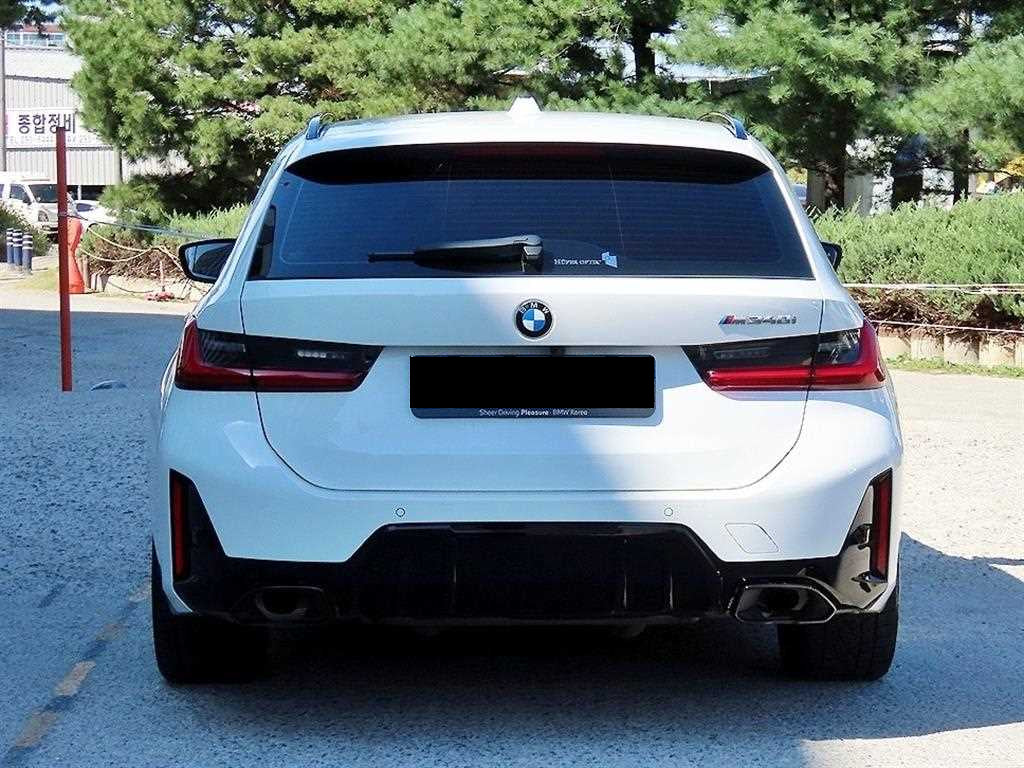 BMW 3-Series — photo 04