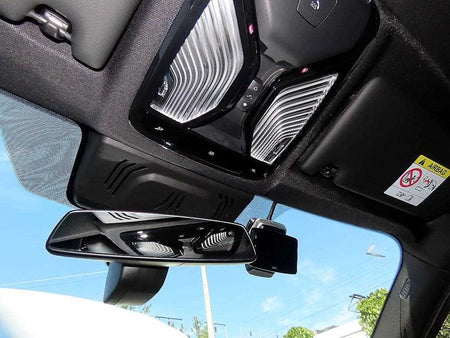BMW 3-Series — photo 14