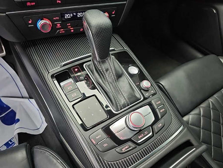 Audi A6 — photo 08