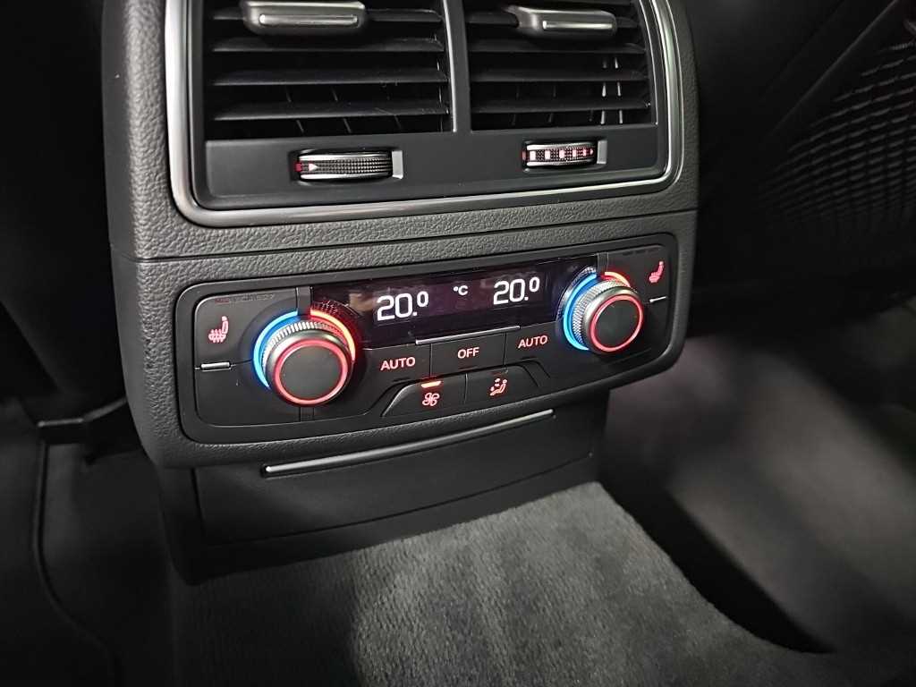 Audi A6 — photo 13