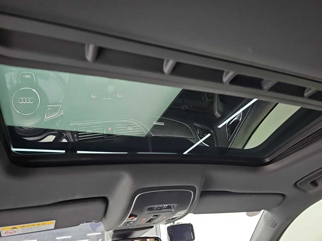 Audi A6 — photo 14