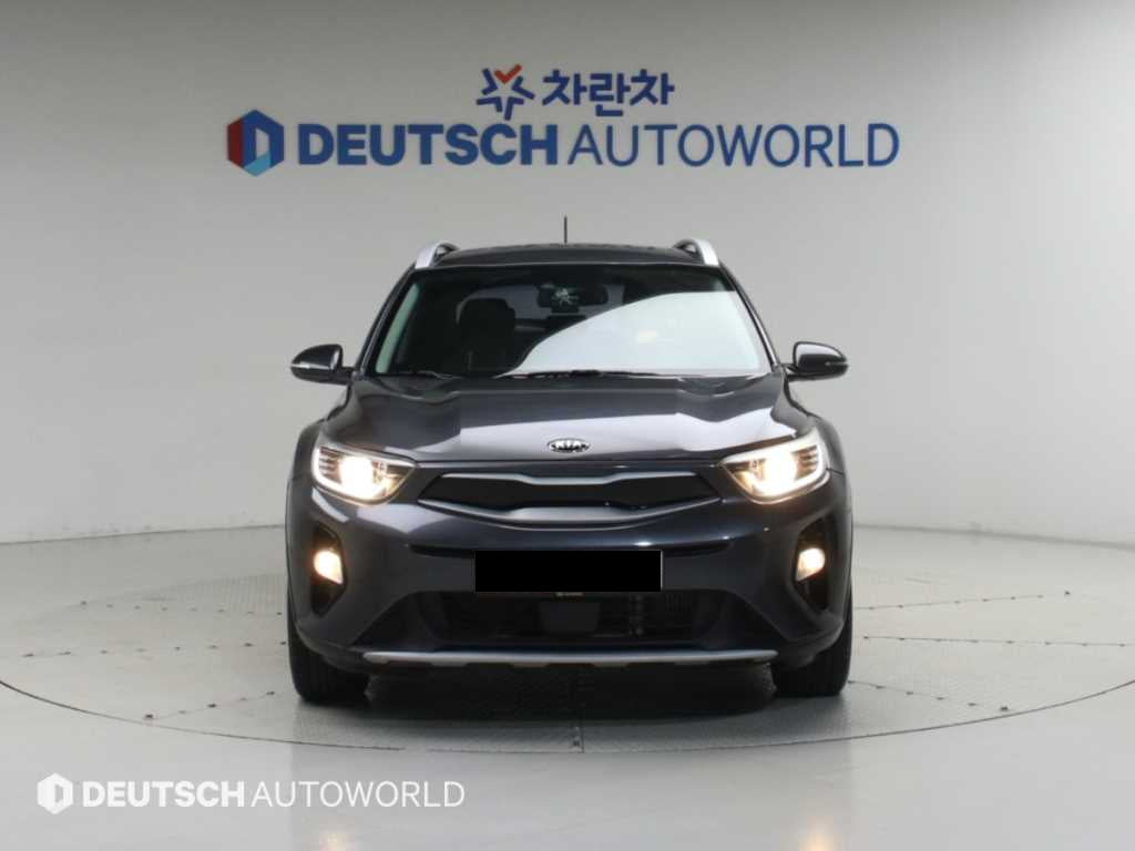 Kia Stonic — photo 03