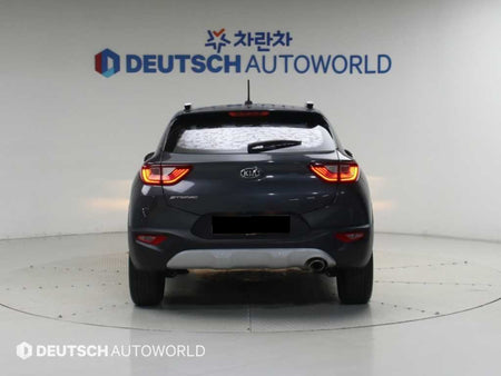 Kia Stonic — photo 04