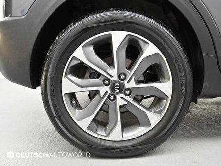Kia Stonic — photo 05