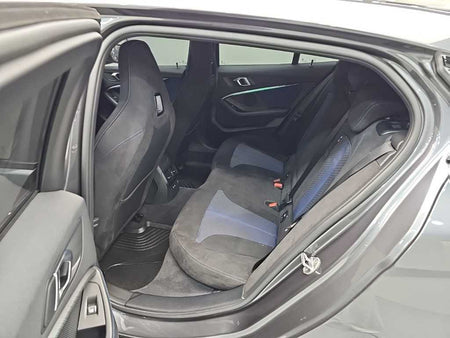 BMW 1-Series — photo 12