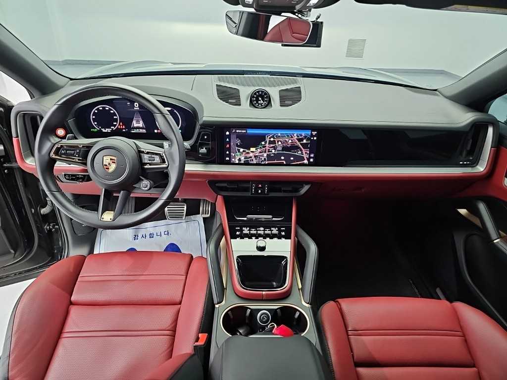 Porsche Cayenne — photo 07