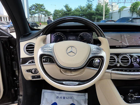 Mercedes-Benz S-Class — photo 08