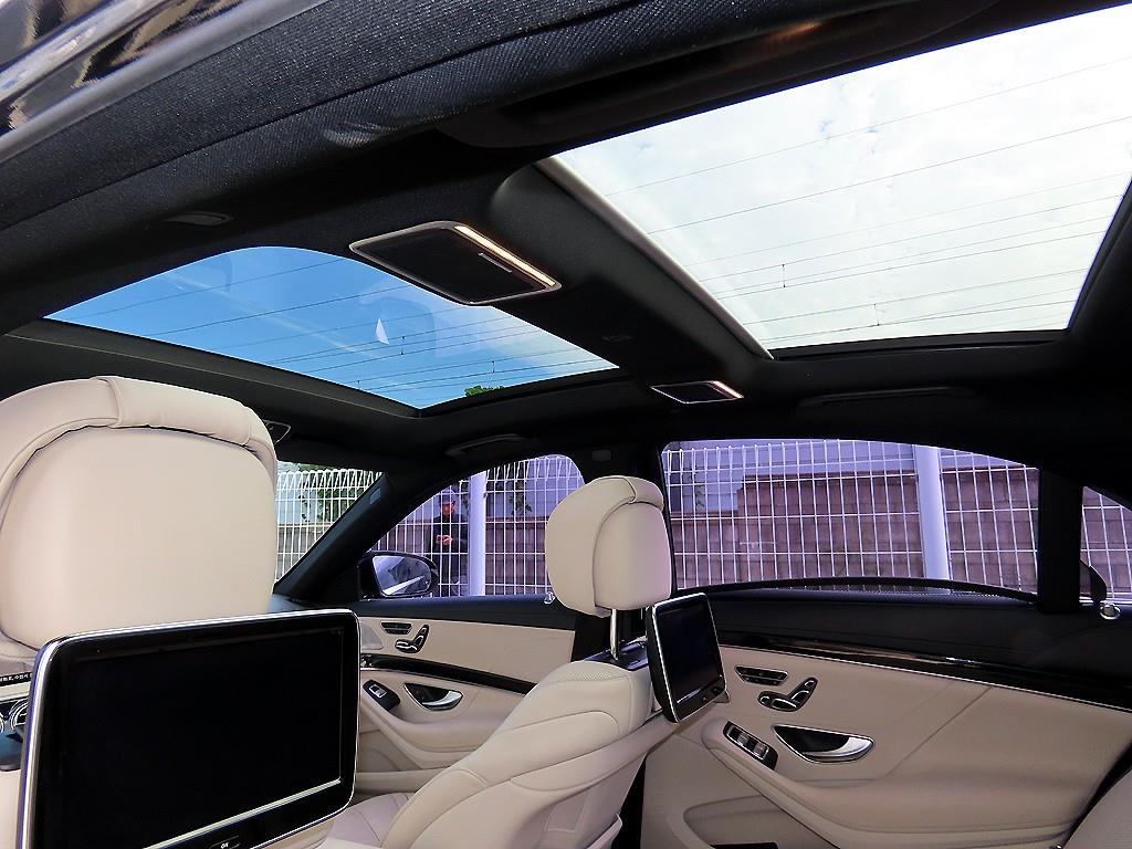 Mercedes-Benz S-Class — photo 16