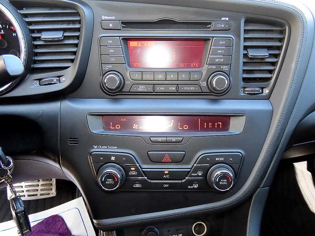 Kia K5 — photo 13