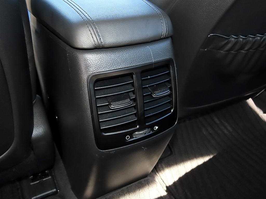 Kia K5 — photo 15
