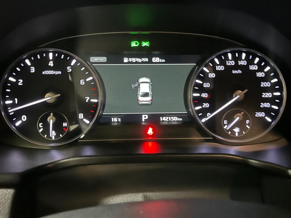 Kia K9 — photo 06