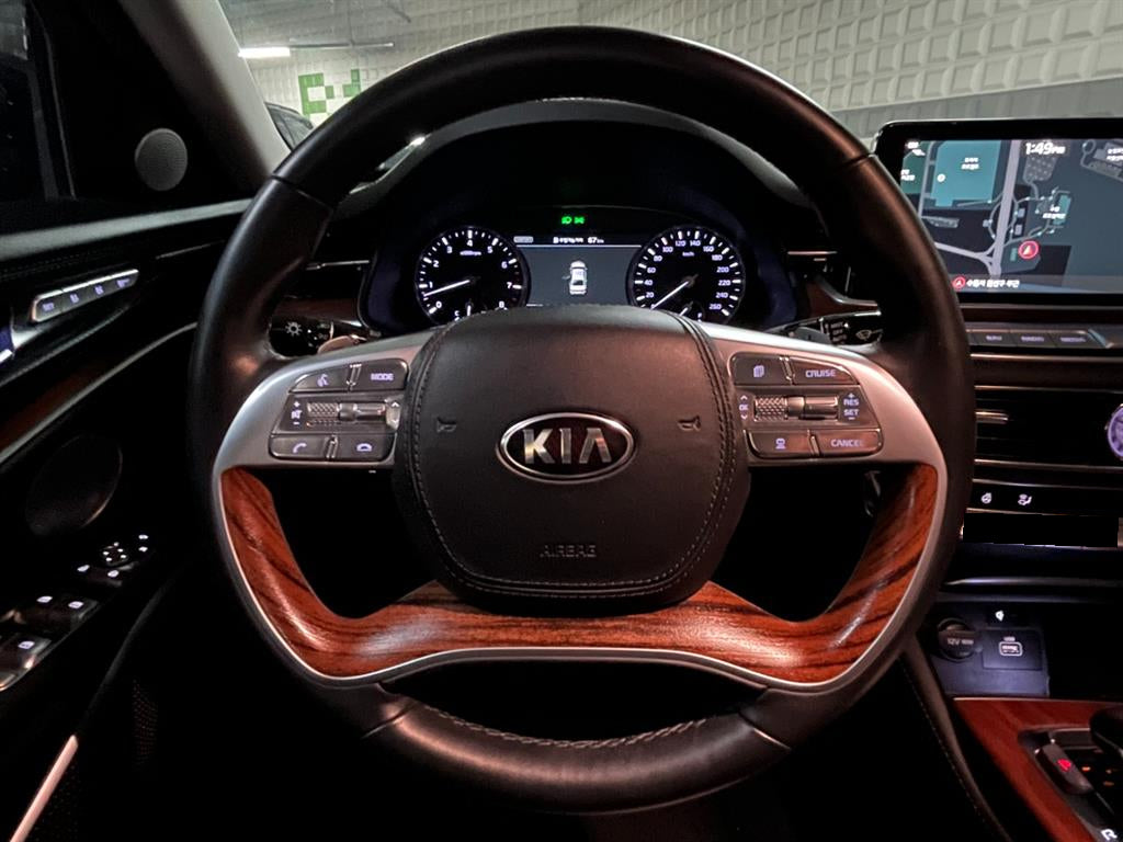 Kia K9 — photo 18