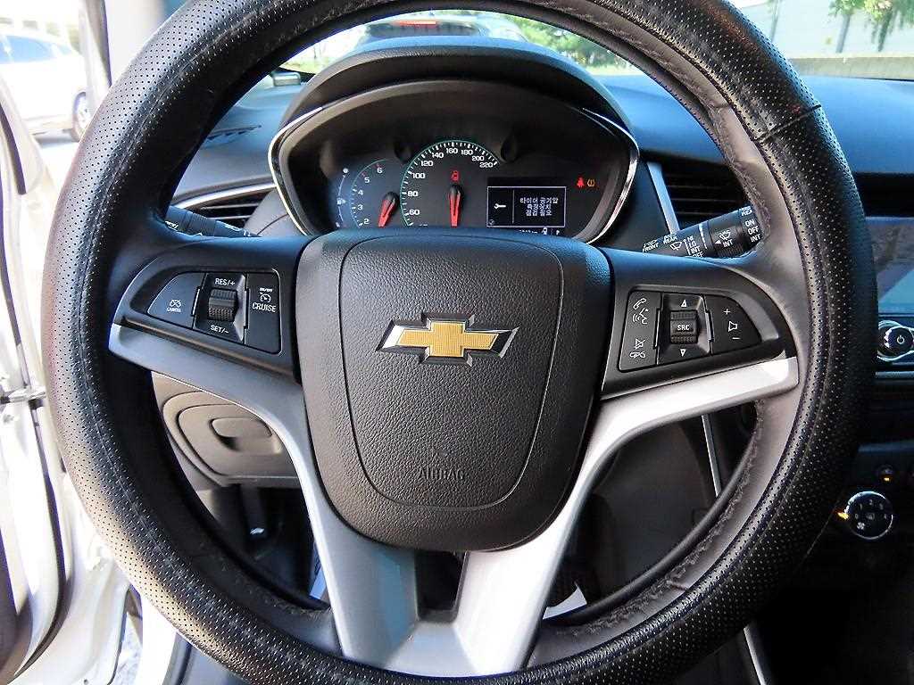 CHEVROLET Trax — photo 08