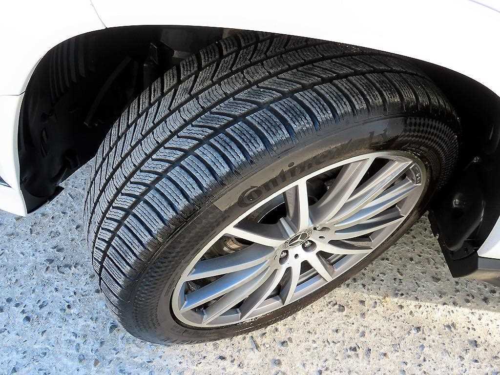 Mercedes-Benz GLS-Class — photo 20