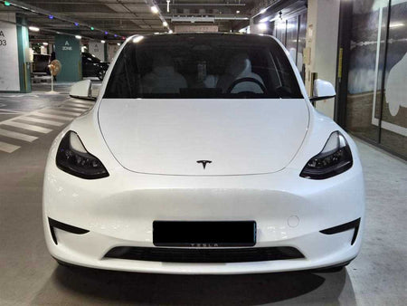 Tesla Model Y — photo 02