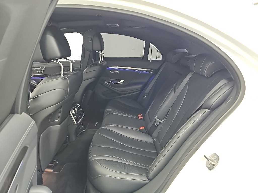 Mercedes-Benz S-Class — photo 12