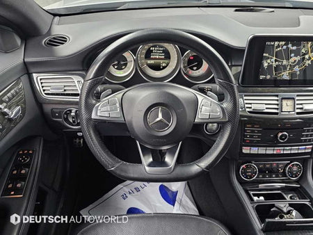 Mercedes-Benz CLS-Class — photo 08