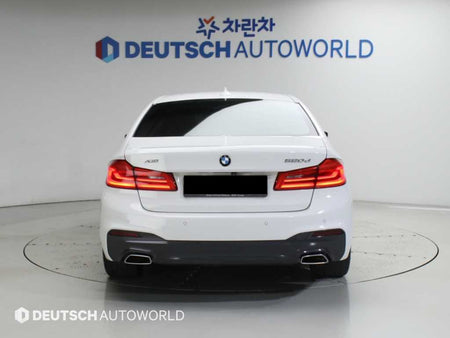 BMW 5-Series — photo 04