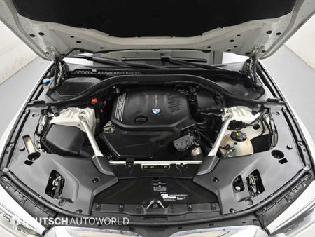 BMW 5-Series — photo 06