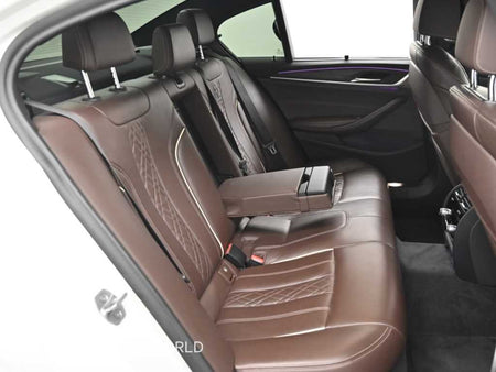 BMW 5-Series — photo 12