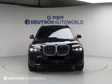 BMW X7 — photo 03