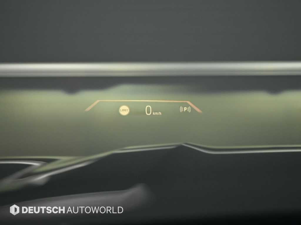 BMW X7 — photo 17