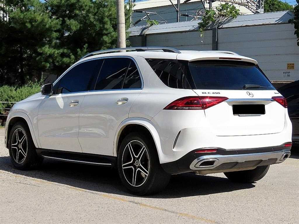 Mercedes-Benz GLE-Class — photo 03