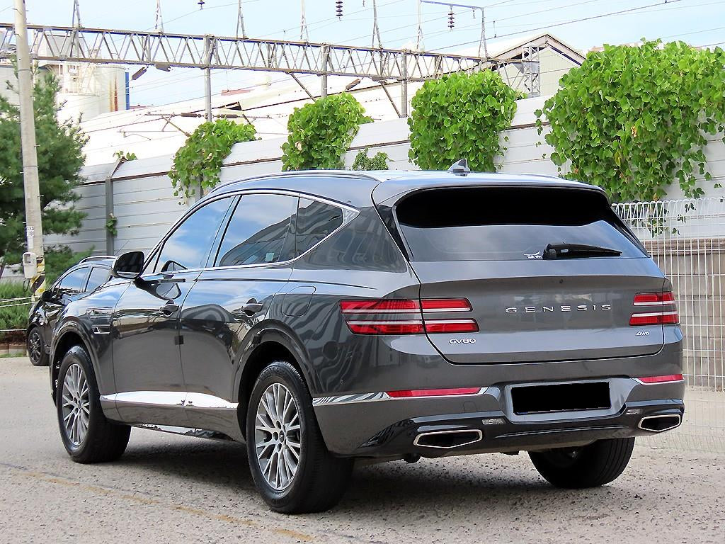 Genesis GV80 — photo 03