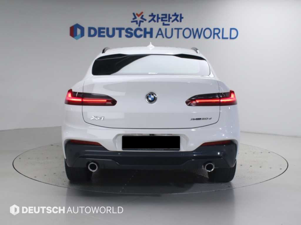 BMW X4 — photo 04