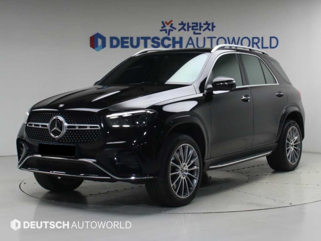 Mercedes-Benz GLE-Class — photo 01