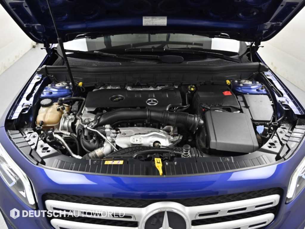 Mercedes-Benz GLB-Class — photo 06