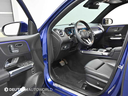 Mercedes-Benz GLB-Class — photo 11