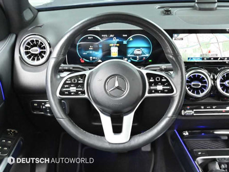 Mercedes-Benz GLB-Class — photo 13